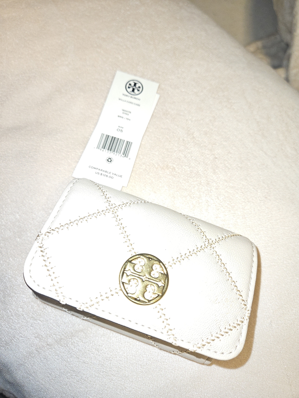 Tory Burch White Quilted Leather Card Holder with Gold Logo Medallion